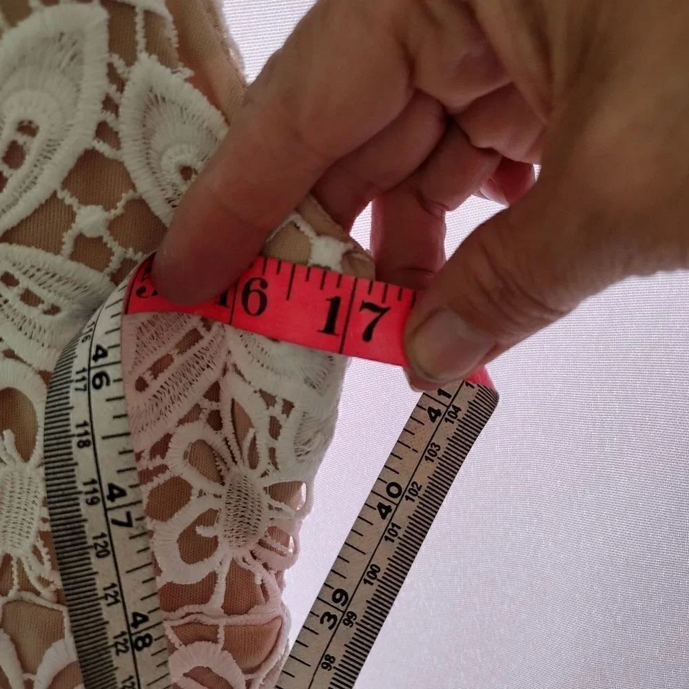 Lulus maxi dress   - Picture 5 of 11